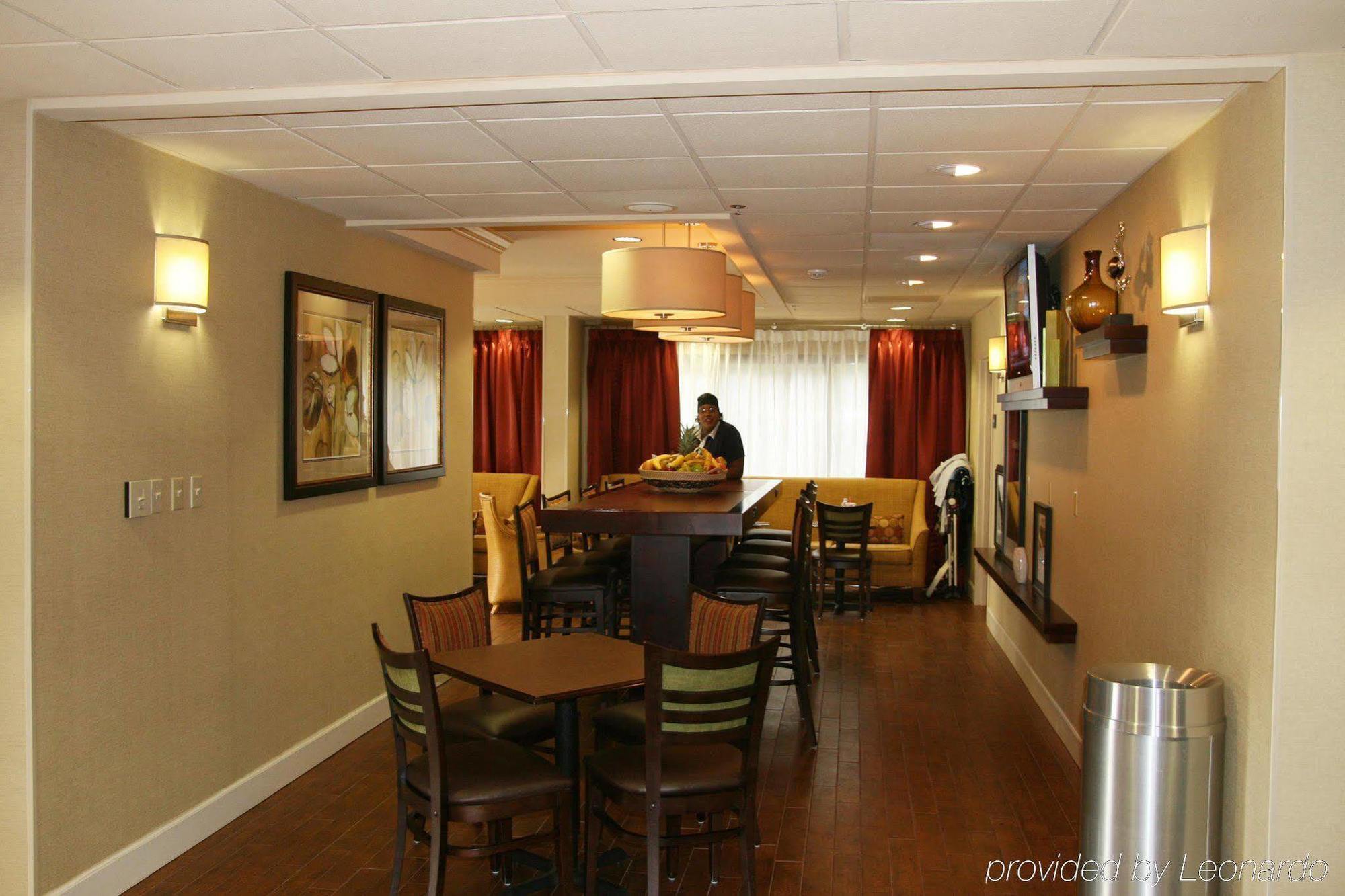 Hampton Inn Perry Restaurant foto